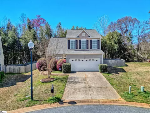 252 Dellwood Dr, Spartanburg, SC 29301