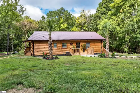 5585 Old Winnsboro Rd, Great Falls, SC 29055