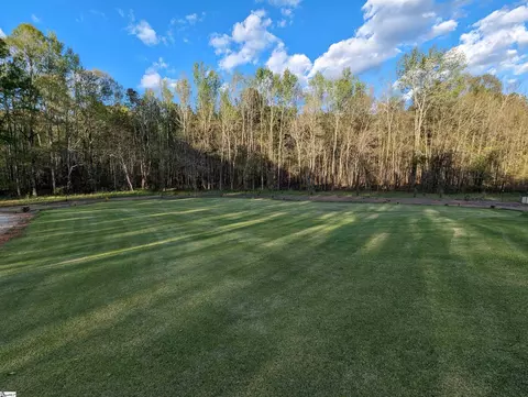 218 Melton Rd, Pendleton, SC 29670