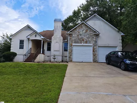 340 Worthington Cir, Spartanburg, SC 29303