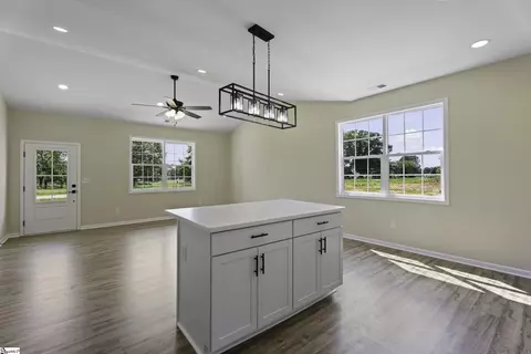 904 Beaverdam Rd, Williamston, SC 29697 photo 15