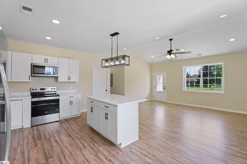 904 Beaverdam Rd, Williamston, SC 29697 photo 16