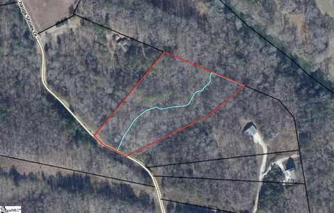 161 Chauga Shoals Dr, Westminster, SC 29693