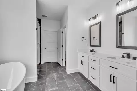 140 Babb Rd, Campobello, SC 29322 photo 17