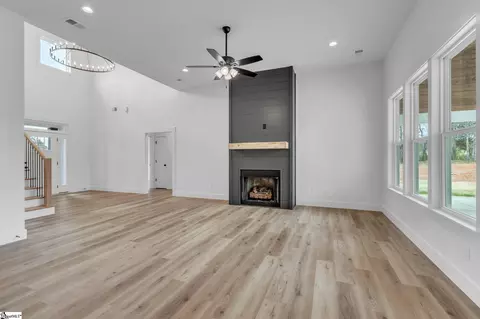 140 Babb Rd, Campobello, SC 29322 photo 6