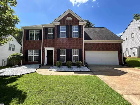11 Bellows Falls Dr, Greer, SC 29650