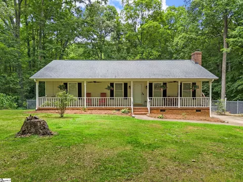131 Cooper Dr, Greer, SC 29651