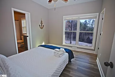 Bedroom - 908 Clear Point Trl, Seneca, SC 29672 photo 5 of 8