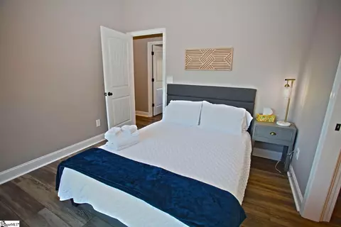 Bedroom - 908 Clear Point Trl, Seneca, SC 29672 photo 6 of 8