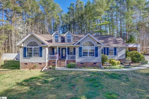116 Ossie Hayes Rd, Pickens, SC 29671