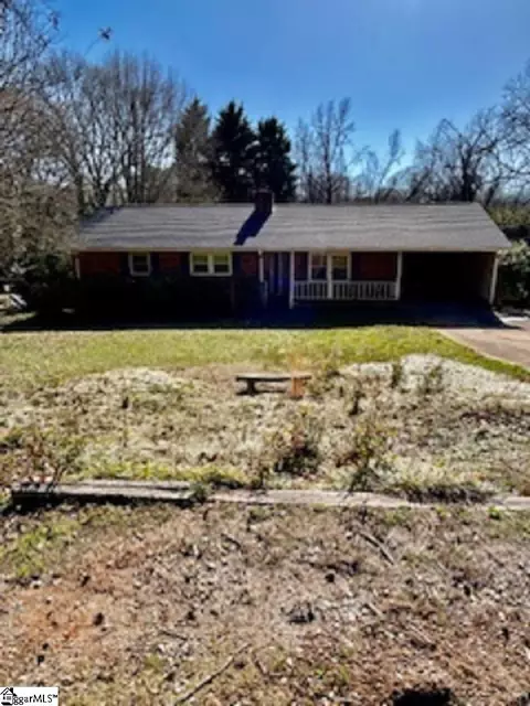 300 Hermitage Rd, Greenville, SC 29615