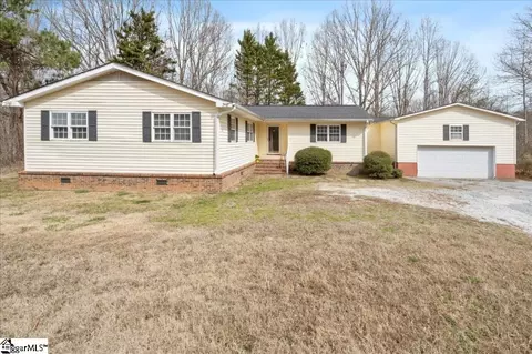 541 Hunts Bridge Rd, Easley, SC 29640