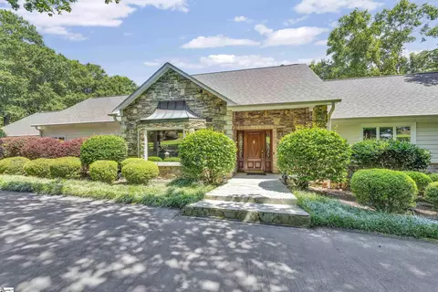 15 Darien Way, Greenville, SC 29615