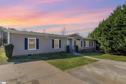 408 Ardsley Trl, Piedmont, SC 29673