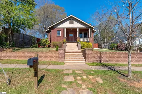 7 Mission St, Greenville, SC 29605
