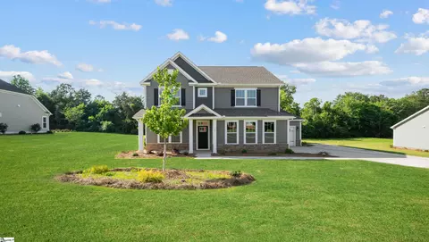 304 Oakmonte Cir, Abbeville, SC 29620