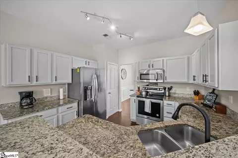 Kitchen - 108 Derry Ln, Greer, SC 29650 photo 3 of 3