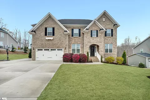 168 Scotts Bluff Dr, Simpsonville, SC 29681