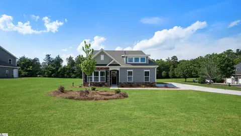 290 Oakmonte Cir, Abbeville, SC 29620