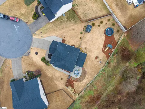 View/Area - 15 Harwick Ct, Easley, SC 29642 photo 3 of 8