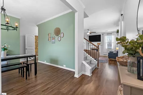 Entry Way - 15 Harwick Ct, Easley, SC 29642 photo 2 of 4