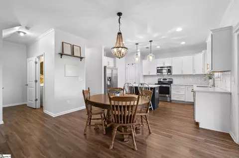 Dining - 15 Harwick Ct, Easley, SC 29642 photo 2 of 2