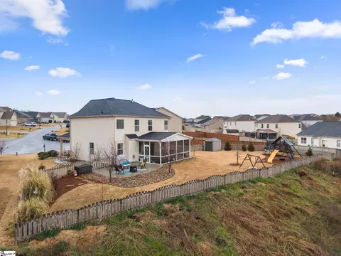 View/Area - 15 Harwick Ct, Easley, SC 29642 photo 6 of 8