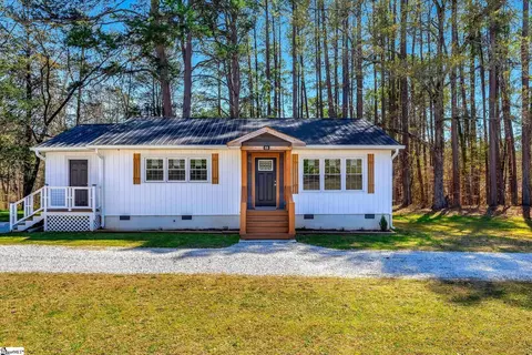 936 Stamp Creek Rd, Salem, SC 29676