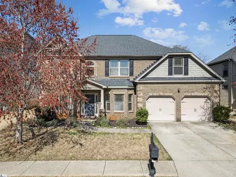 25 Lazy Willow Dr, Simpsonville, SC 29680