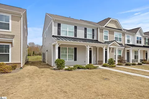 160 Xander Dr, Greer, SC 29650 photo 2