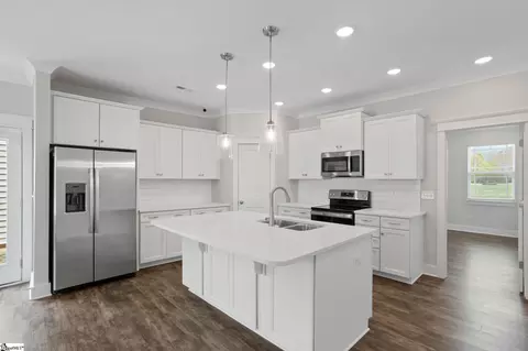 160 Xander Dr, Greer, SC 29650 photo 8