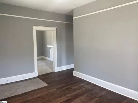 Living - 100 Cedar St, Laurens, SC 29360 photo 1 of 1