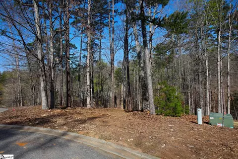 512 Birchbark Ct, Seneca, SC 29672