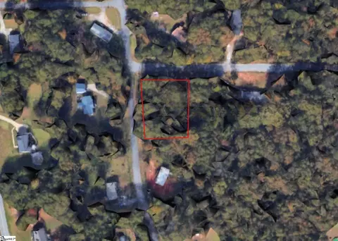 201 Elaine Dr, Piedmont, SC 29673