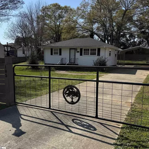 105 Flora Ave, Greenville, SC 29611