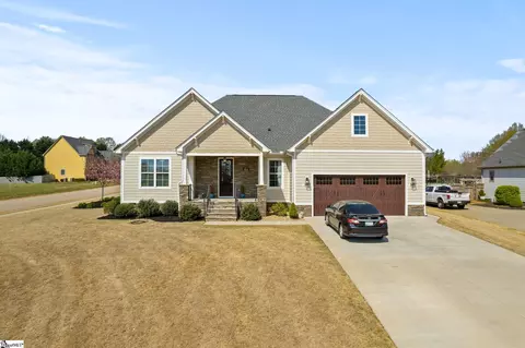 123 Carshalton Dr, Lyman, SC 29365