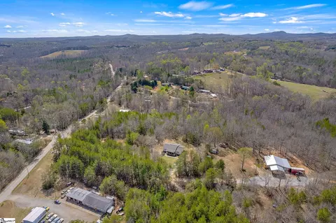 View/Area - 140 Oshields Rd, Easley, SC 29640 photo 5 of 6
