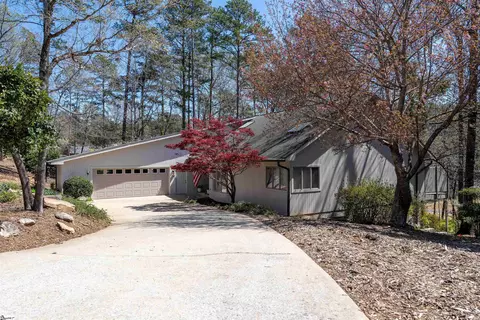 11 Foremast Dr, Salem, SC 29676