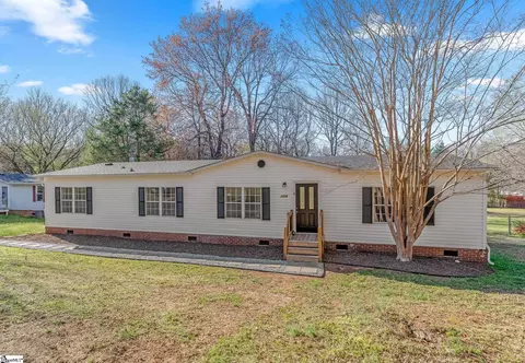 1316 Cheek Rd, Greer, SC 29651