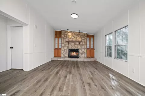 1316 Cheek Rd, Greer, SC 29651 photo 9