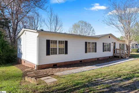 1316 Cheek Rd, Greer, SC 29651 photo 2