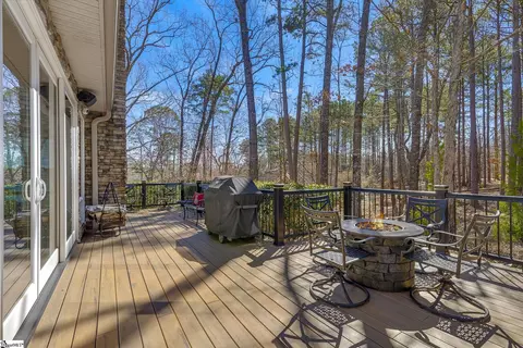 Exterior - 414 E Waterside Dr, Seneca, SC 29672 photo 5 of 7