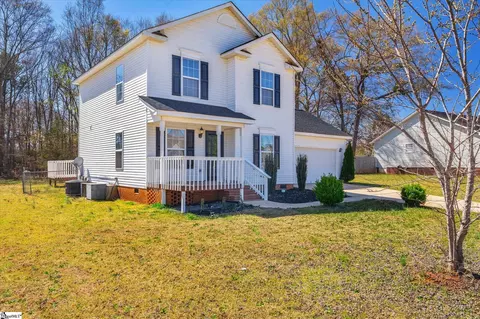 19 Glen Martin Ln, Piedmont, SC 29673