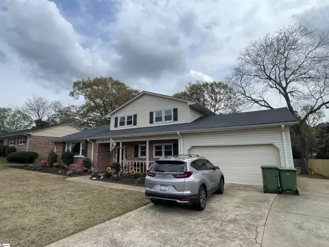 107 Pinehurst Dr, Mauldin, SC 29662 photo 2