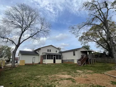 107 Pinehurst Dr, Mauldin, SC 29662 photo 3
