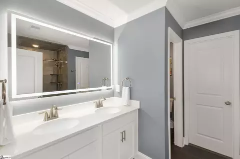 Bath - 105 Preservation Dr, Greer, SC 29650 photo 3 of 4