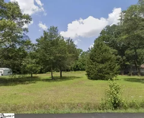 003 Blackstock Rd, Inman, SC 29349