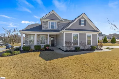 400 Balvenie Dr, Greenville, SC 29607
