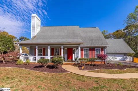 1201 Shoresbrook Rd, Spartanburg, SC 29301
