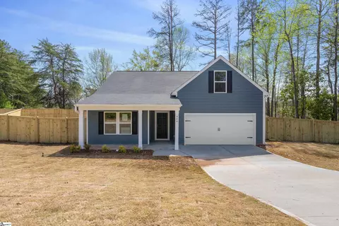 406 Kensington Cir, Seneca, SC 29672